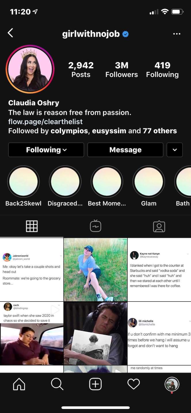 Your Insta profile pic should have a simple, bright background