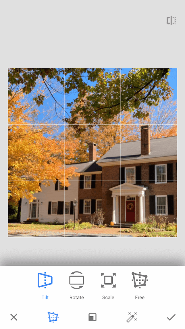 A screenshot of a house showing users how to use Snapseed's perspective tool