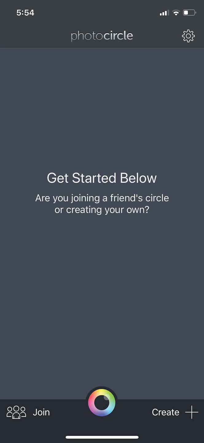 Photo Circle, a picture sharing app for iPhone