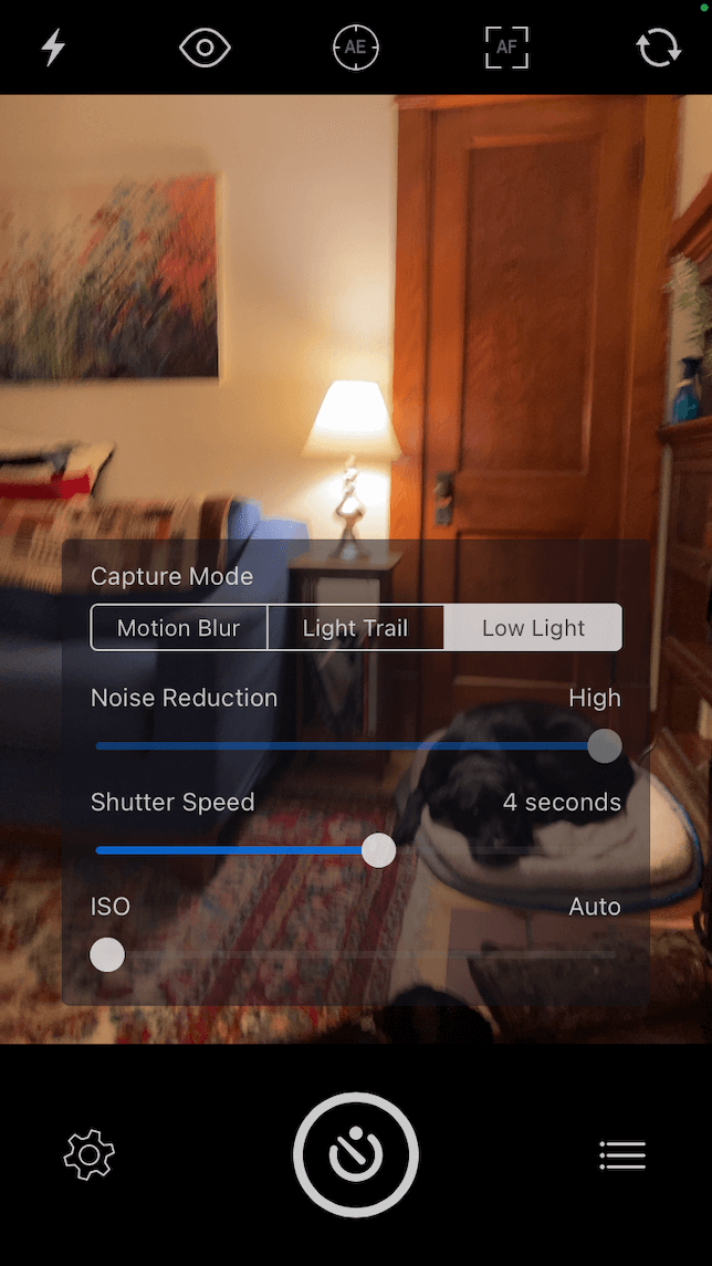A screenshot showing the camera app on Slow Shutter Cam