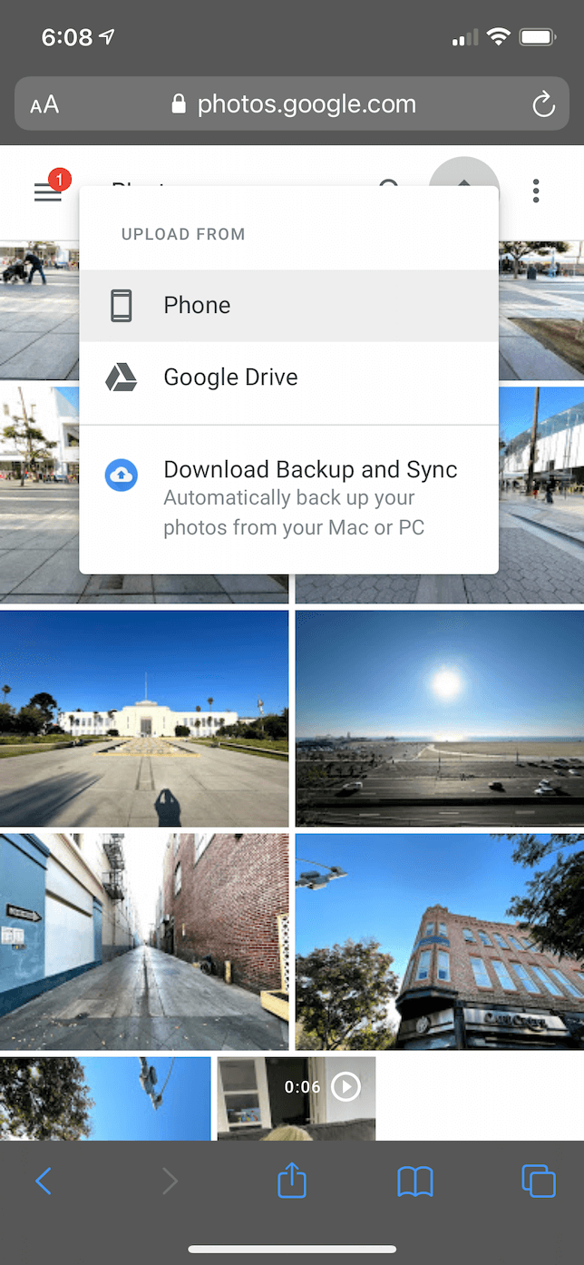 Screenshot of the upload menu in Google Photos on iOS.
