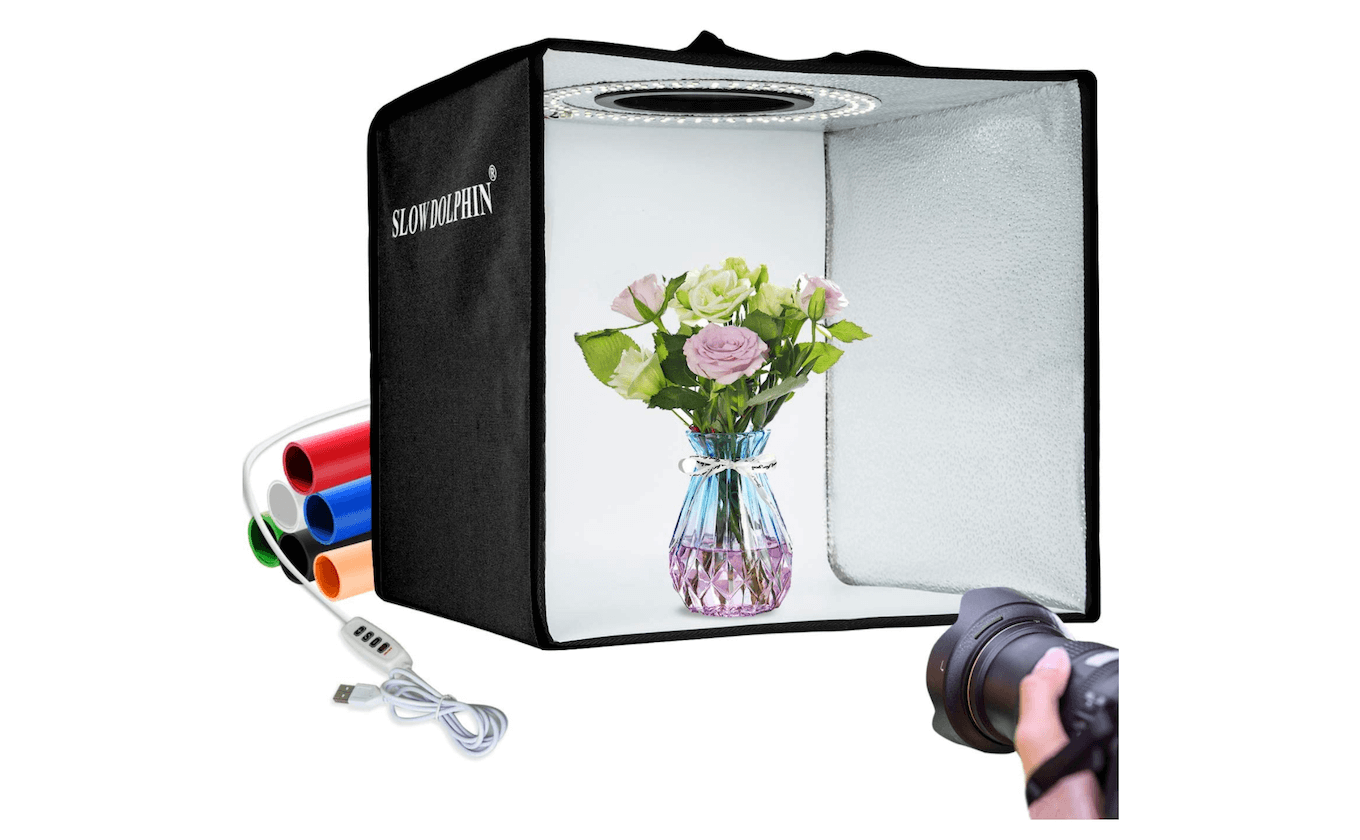 A lightbox for photogrpahy from SLOW DOLPHIN.
